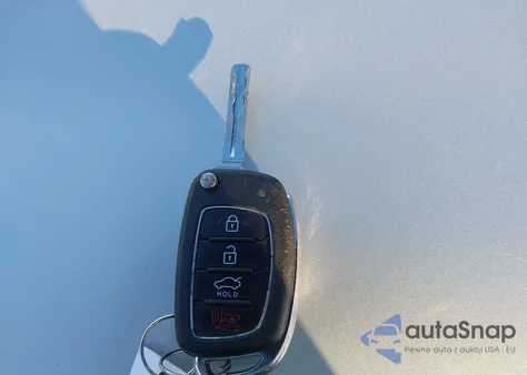 2019 Hyundai Sonata Se z USA, uszkodzony, nr VIN 5NPE24AF2KH790708